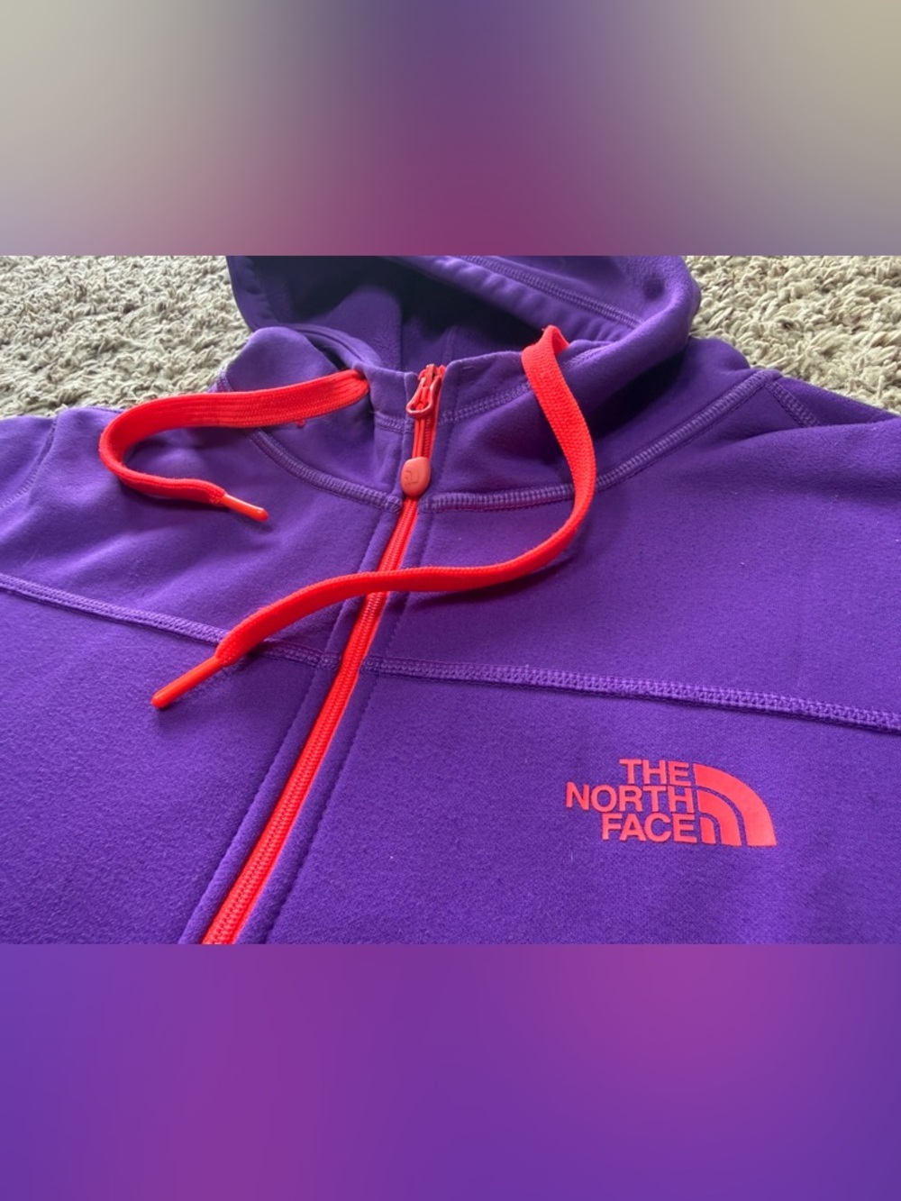 North Face vibrant Purple Fleece Hoodie with Pink-Accents (Large) - Picture 3 of 10